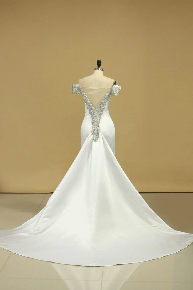 2024 Mermaid Off The Shoulder With Beading Prom Dresses Satin
