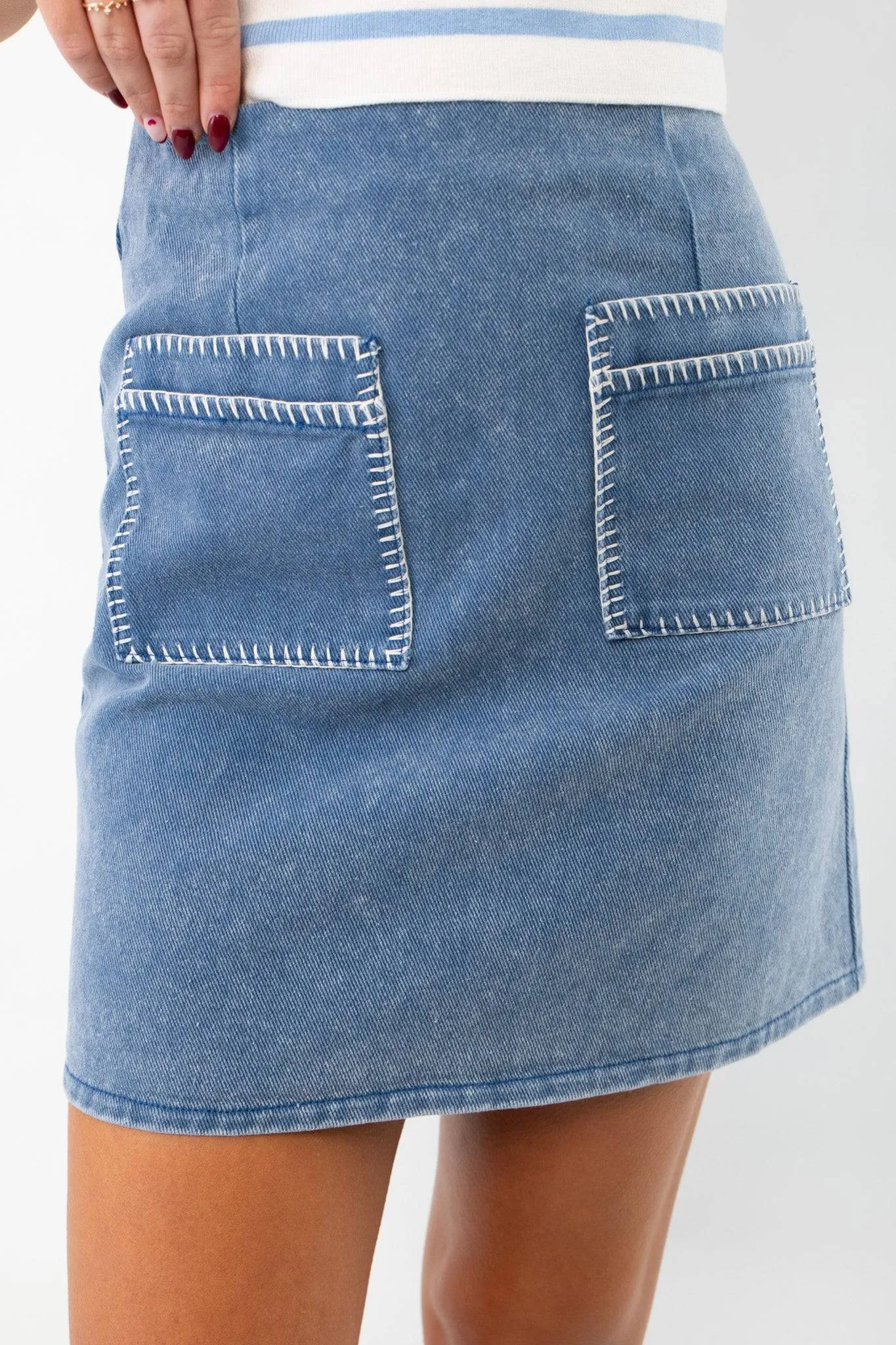 Front Stitch Pocket Denim Skirt