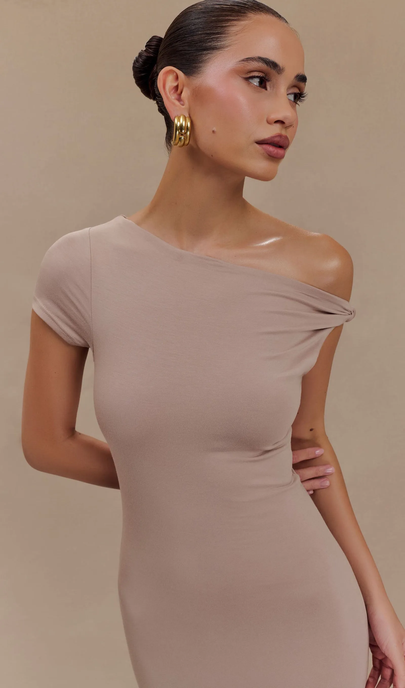 Knotted shoulder Modal Maxi Dress-Apricot