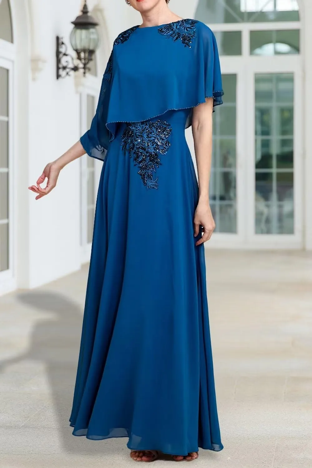 Sequins Lace Applique Flutter Chiffon Mother of The Bride Dresses with Capelet Mother of The Groom Dress for Wedding