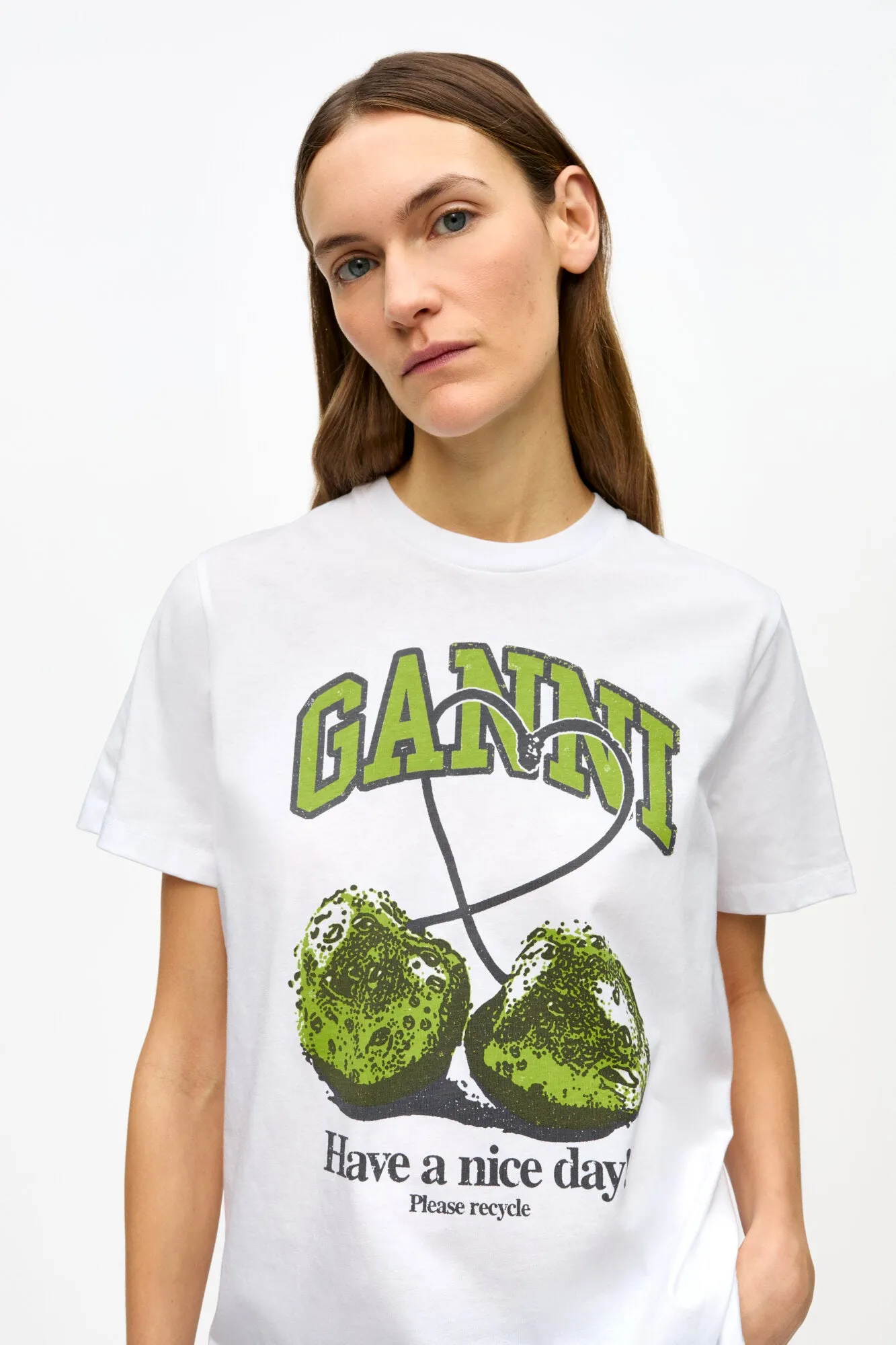 WHITE BASIC JERSEY CHERRY RELAXED T-SHIRT