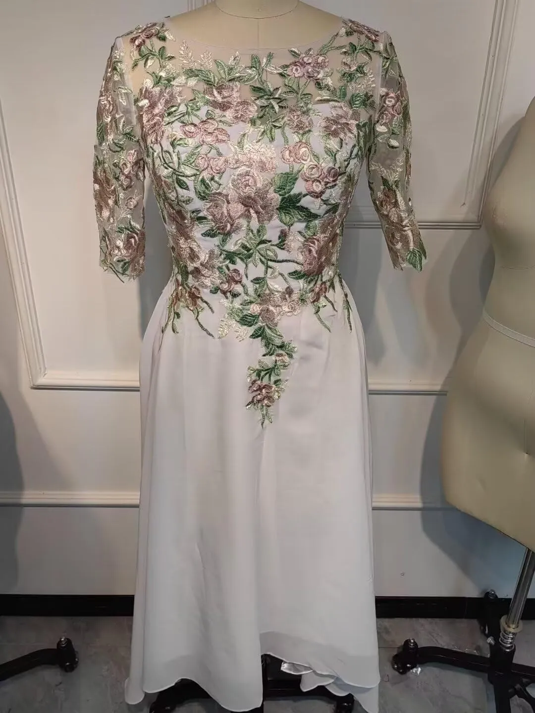 YUAOHUANG Chiffon Mother of The Bride Dresses for Wedding 2025 Lace Appliques 3/4 Sleeves Formal Evening Gown for Women